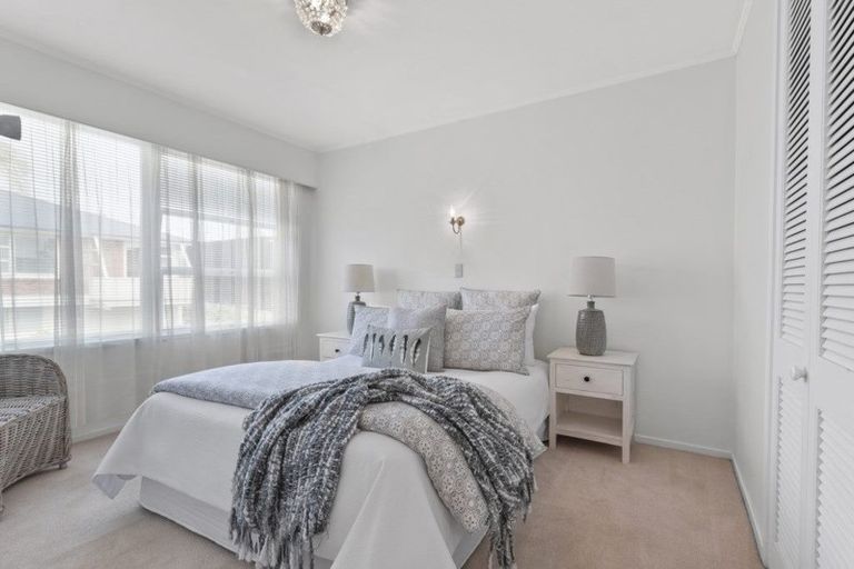 Photo of property in 35 Kitchener Road, Takapuna, Auckland, 0622