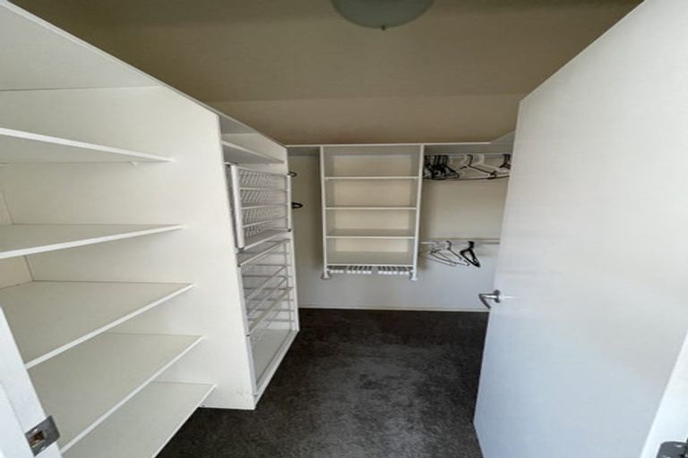 Photo of property in 941a East Coast Road, Torbay, Auckland, 0630