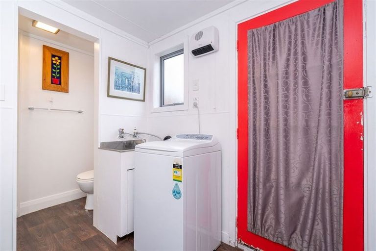 Photo of property in 128 Taieri Road, Kaikorai, Dunedin, 9010