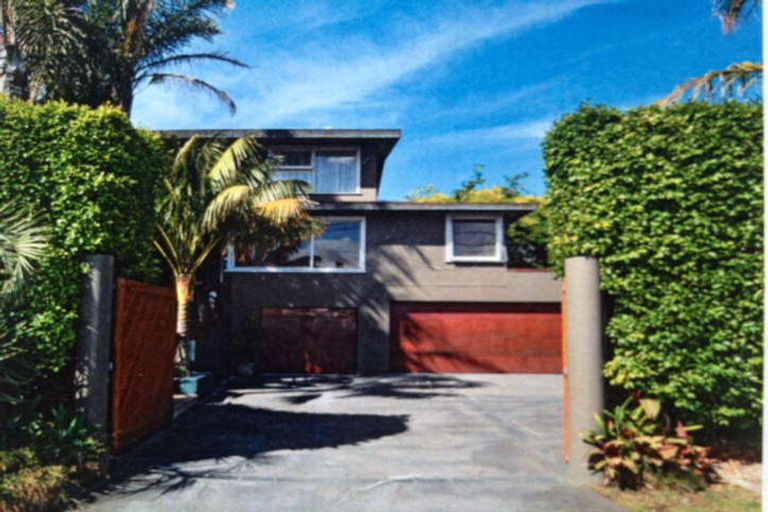 Photo of property in 42c Merani Street, Narrow Neck, Auckland, 0622