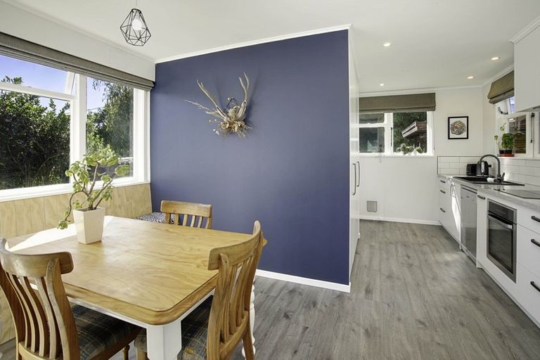 Photo of property in 274 Seaview Road, Stoke, Nelson, 7011