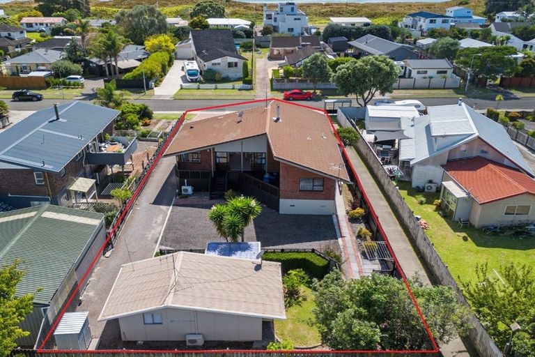 Photo of property in 138 Dickson Road, Papamoa Beach, Papamoa, 3118