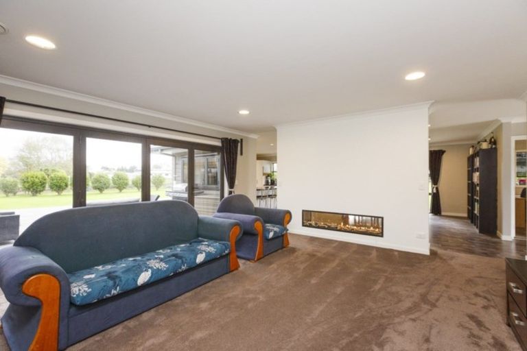 Photo of property in 18 Melford Lane, Bunnythorpe, Palmerston North, 4470