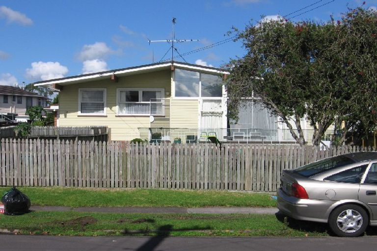 Photo of property in 1/34 Dale Crescent, Pakuranga, Auckland, 2010
