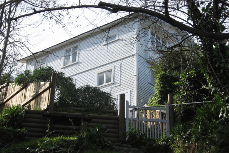 Photo of property in 6 France Road, Bluff Hill, Napier, 4110