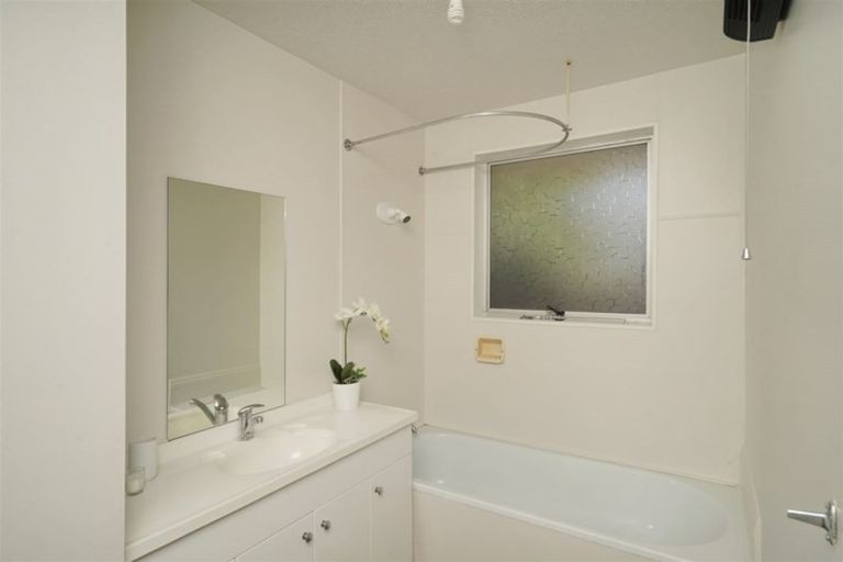 Photo of property in 1/3 Chadbury Street, Parklands, Christchurch, 8083