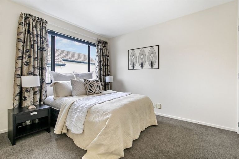 Photo of property in 27 Coachman Drive, Flat Bush, Auckland, 2016