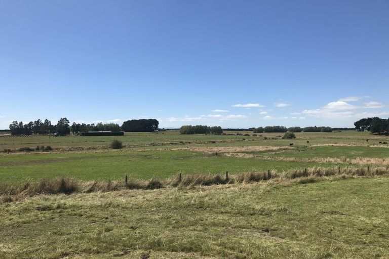 Photo of property in 3 Lake Road, Longbush, Invercargill, 9871