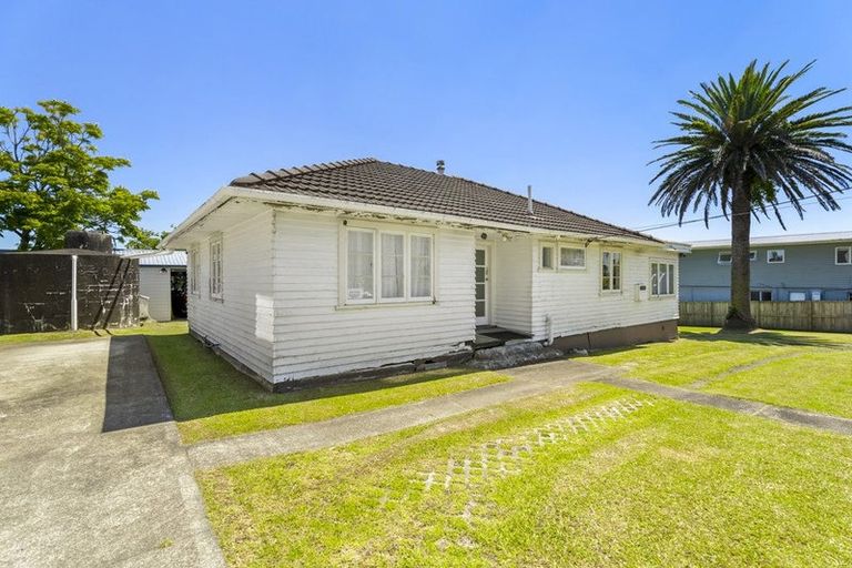 Photo of property in 101 Vipond Road, Stanmore Bay, Whangaparaoa, 0932