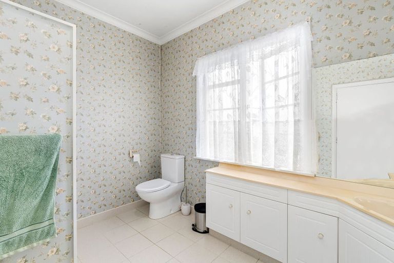 Photo of property in 3 Worcester Street, Levin, 5510