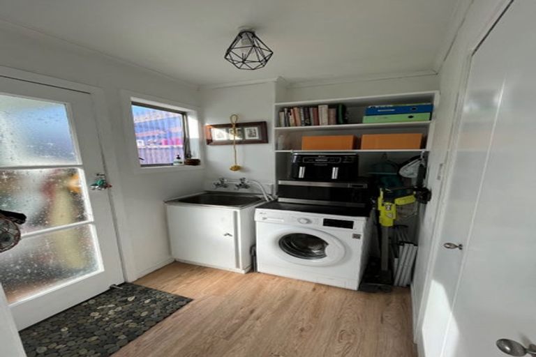 Photo of property in 2/31 Campbell Terrace, Petone, Lower Hutt, 5012