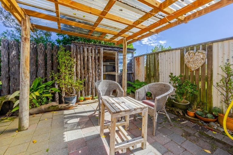 Photo of property in 27 Grange Road North, Haumoana, 4102