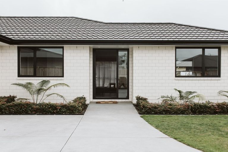 Photo of property in 3 Yulestar Place, Hawera, 4610