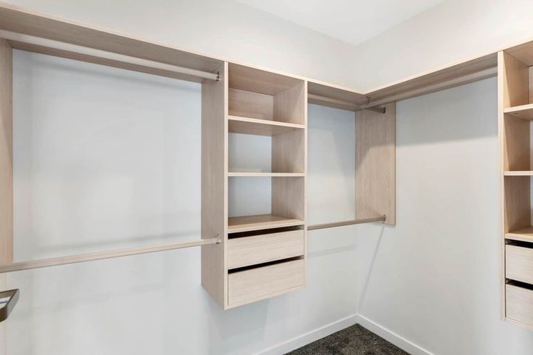 Photo of property in 43 Puwha Street, Massey, Auckland, 0614