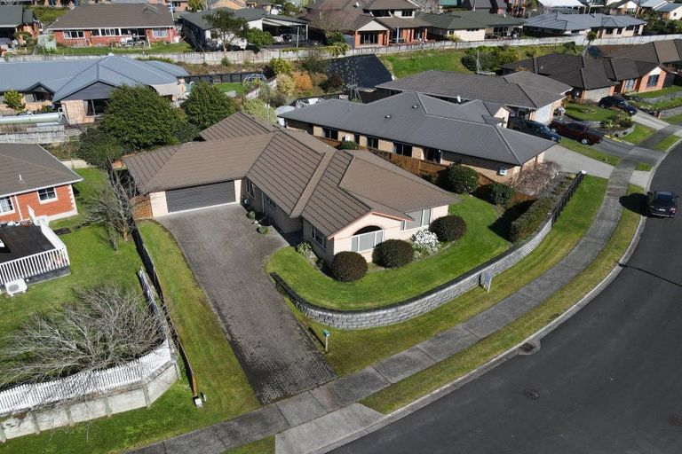 Photo of property in 12 Everton Place, Grandview Heights, Hamilton, 3200