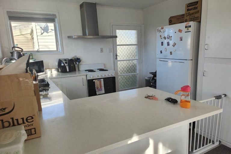 Photo of property in 156 Lincoln Road, Henderson, Auckland, 0610