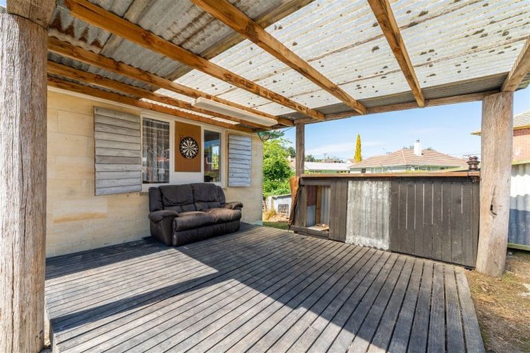 Photo of property in 17 Blyth Street, Holmes Hill, Oamaru, 9401