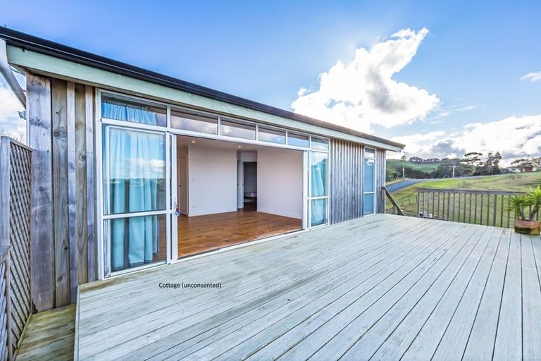 Photo of property in 334 Pukapuka Road, Pohuehue, Warkworth, 0983