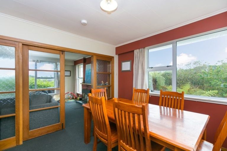 Photo of property in 7b Penrith Street, Westown, New Plymouth, 4310