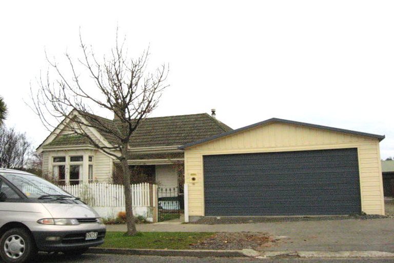 Photo of property in 32 Macmaster Street, Richmond, Invercargill, 9810