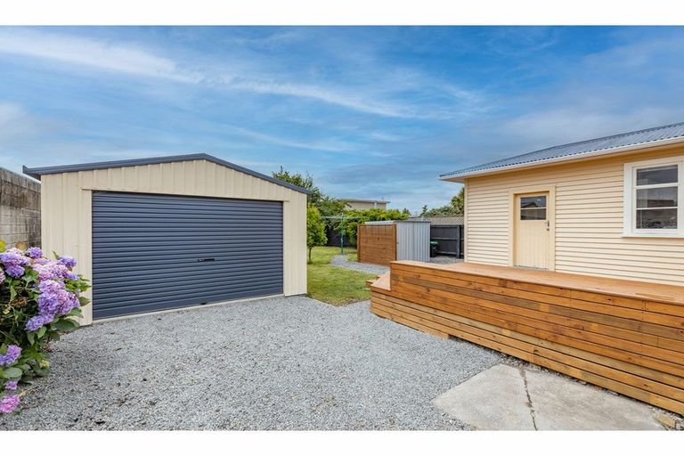 Photo of property in 40 Good Street, Rangiora, 7400