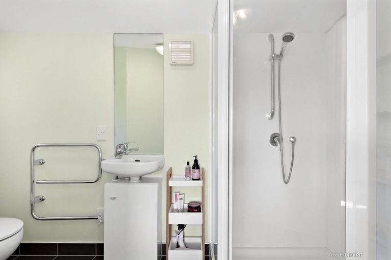 Photo of property in 6/143 Cockayne Road, Khandallah, Wellington, 6035