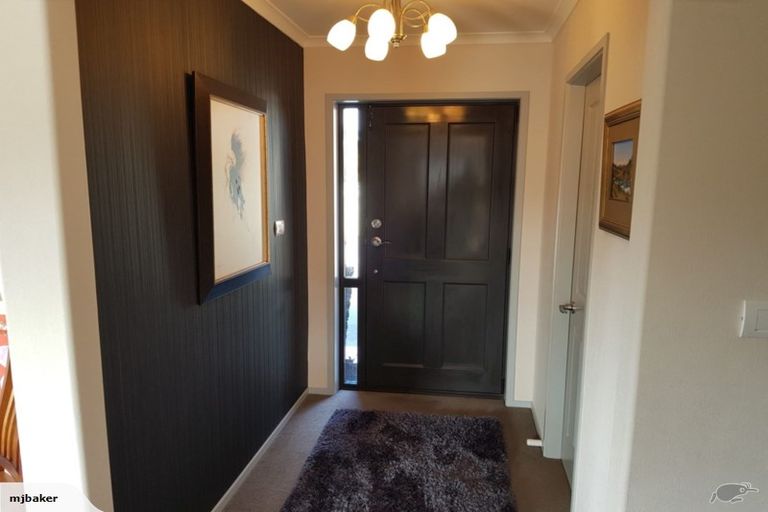 Photo of property in 24 Ainslee Street, Highlands Park, New Plymouth, 4312