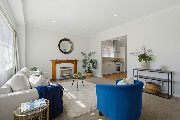 Photo of property in 15 Godley Street, Waterloo, Lower Hutt, 5011