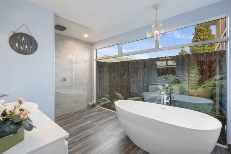 Photo of property in 3 Nursery Lane, Kinloch, Taupo, 3377