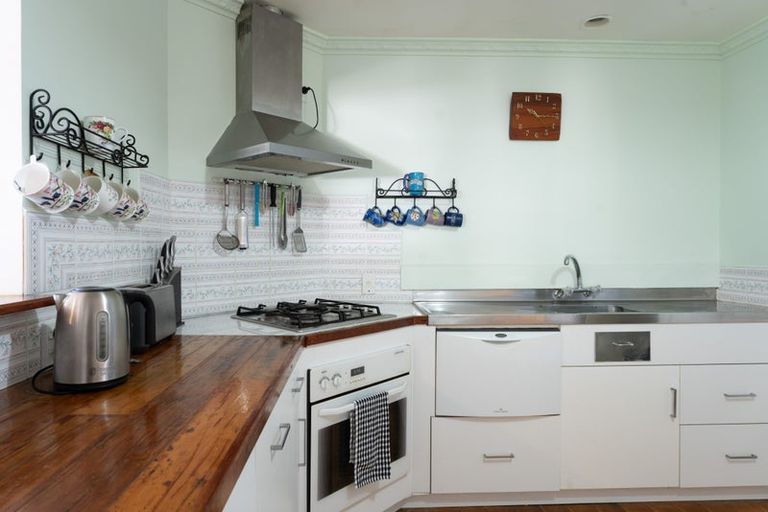 Photo of property in 55 Tireti Road, Titahi Bay, Porirua, 5022