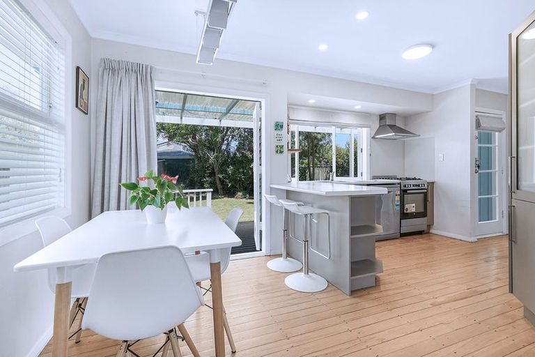 Photo of property in 48 Pulham Crescent, Queenwood, Hamilton, 3210