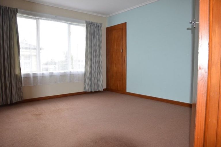 Photo of property in 64 Moa Street, Waikiwi, Invercargill, 9810