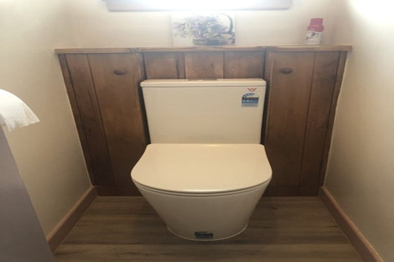 Photo of property in 2083a Paparoa Valley Road, Paparoa, 0571