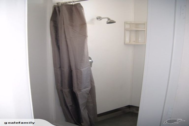 Photo of property in 2/17 Hall Street, Newtown, Wellington, 6021