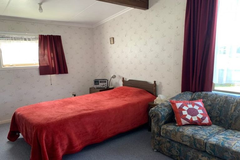 Photo of property in 29 Parris Street, Waitara, 4320