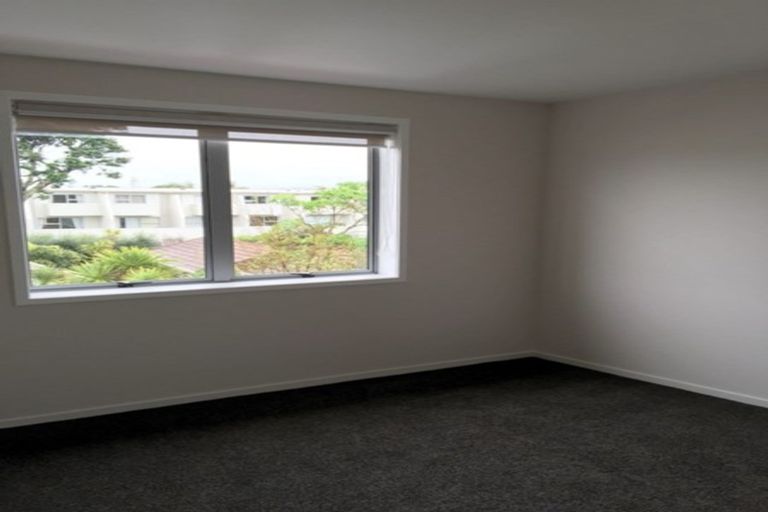 Photo of property in 304/252 Centreway Road, Orewa, 0931