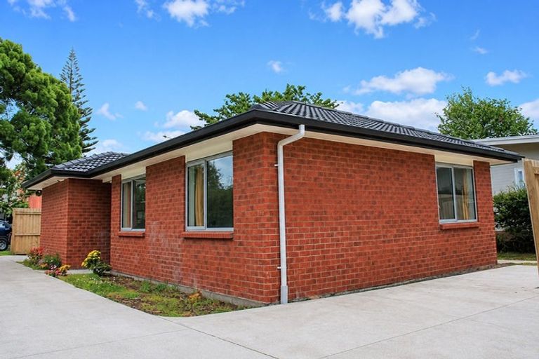 Photo of property in 12a Gibbs Road, Manurewa, Auckland, 2102
