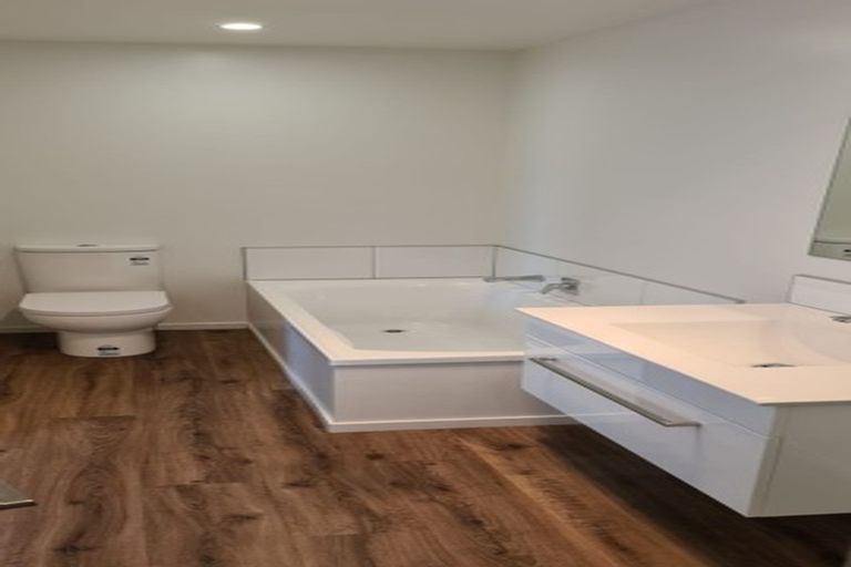 Photo of property in 1/40 Geraldine Street, Edgeware, Christchurch, 8013