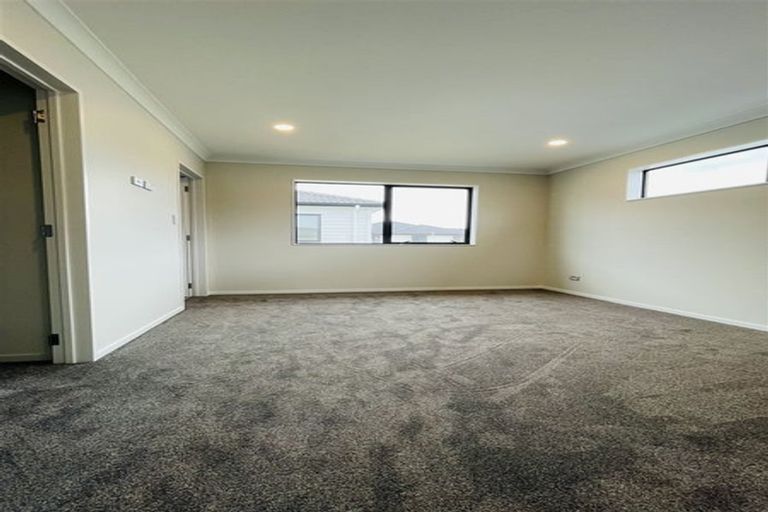 Photo of property in 111 Valderama Drive, Flat Bush, Auckland, 2019