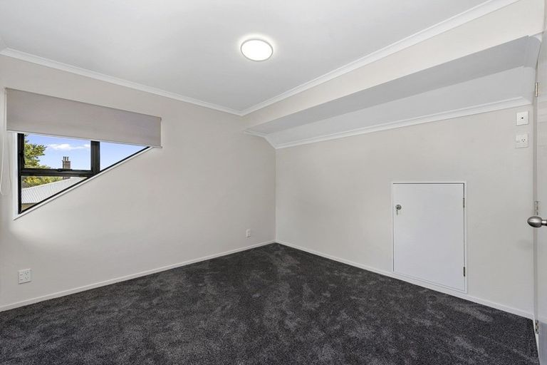 Photo of property in 128a Masters Avenue, Silverdale, Hamilton, 3216