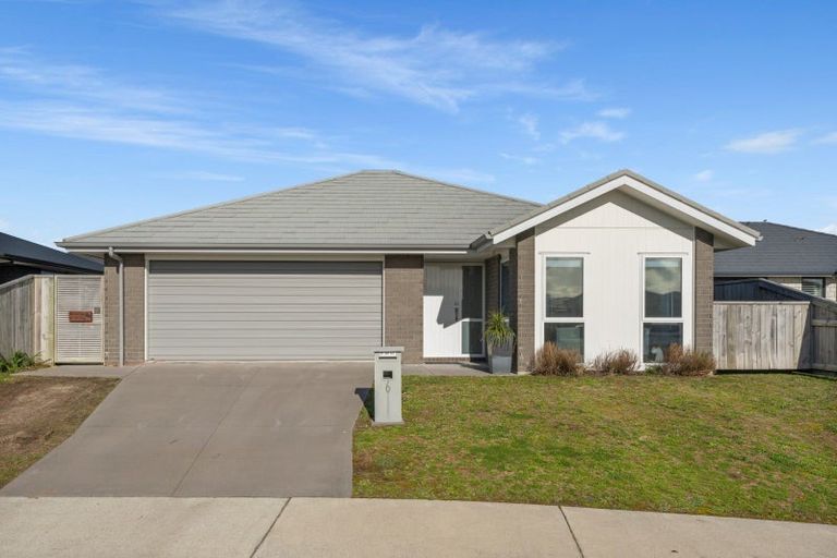 Photo of property in 6 Wahaika Way, Papamoa Beach, Papamoa, 3118