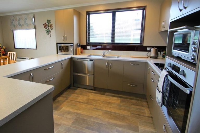 Photo of property in 39 Liverpool Street, Riversdale, 9776