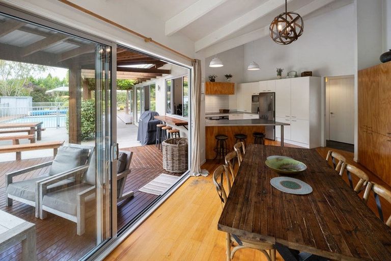 Photo of property in 150 Athlone Drive, Cambridge, 3434