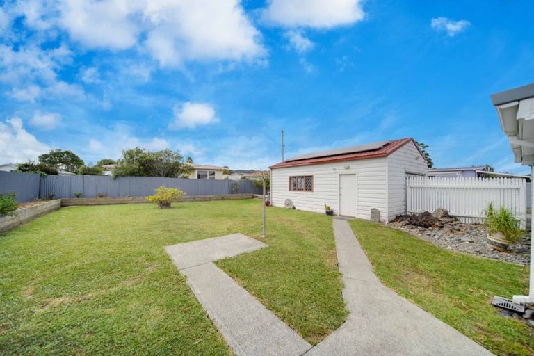 Photo of property in 57 Cargill Street, Papakura, 2110