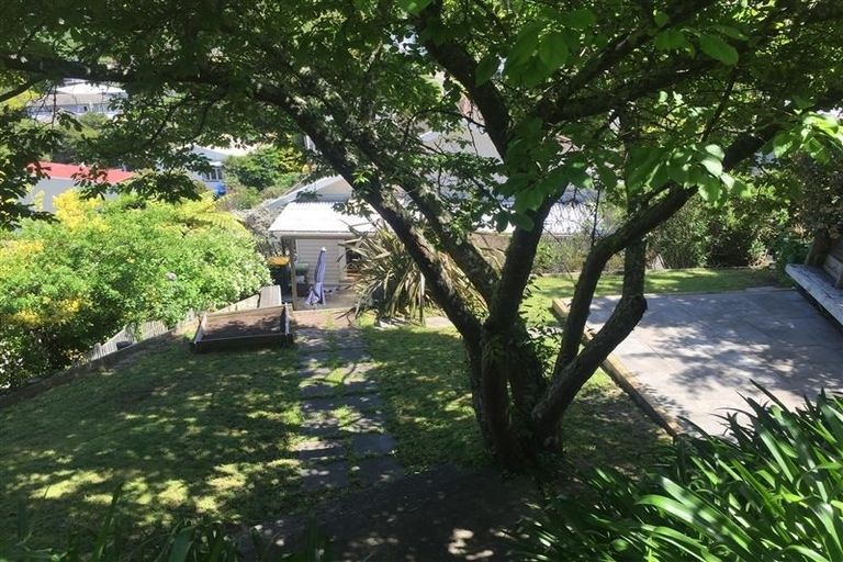 Photo of property in 65 Russell Street, Stepneyville, Nelson, 7010