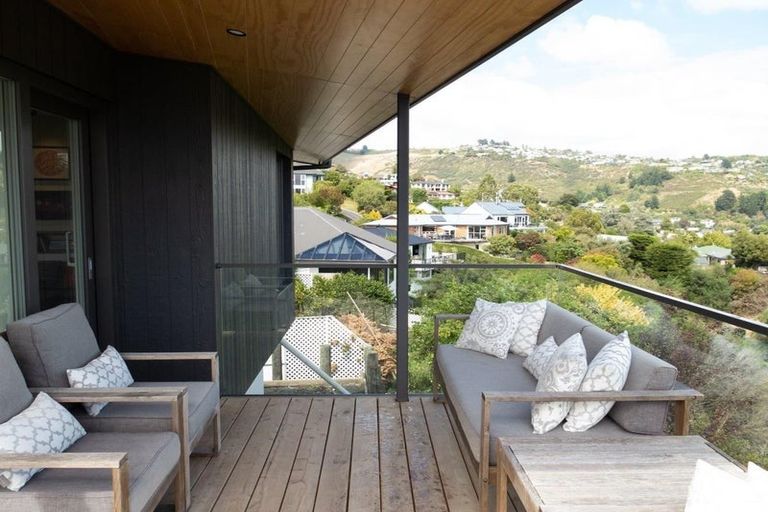 Photo of property in 22 Woodlau Rise, Huntsbury, Christchurch, 8022