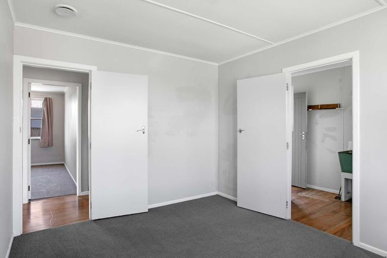 Photo of property in 10 Currie Street, Te Karaka, 4022