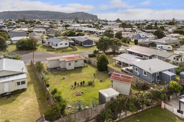 Photo of property in 126 Hampton Road, Whangamata, 3620