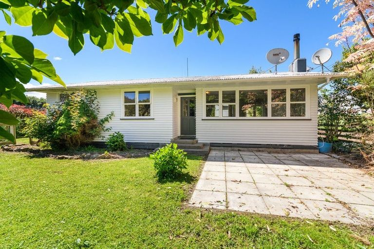 Photo of property in 991 Parewanui Road, Parewanui, Bulls, 4894