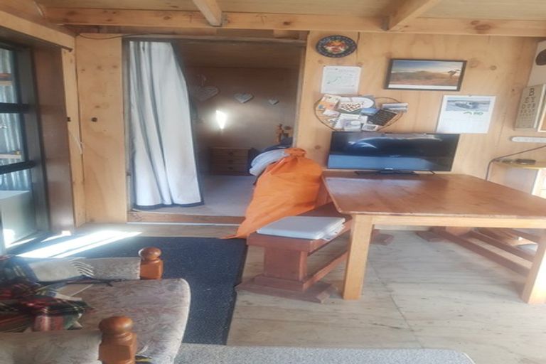 Photo of property in 20 Carnock Road, Harwood, Dunedin, 9077